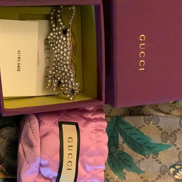 Stunning Two Finger Gucci Ring - Picture 3 of 4